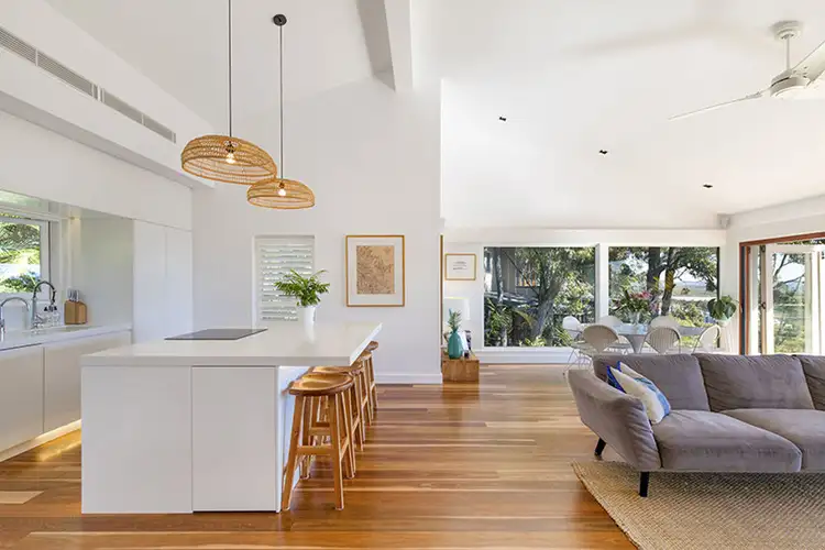 Fifth view of Homely unit listing, 2/8 Bayview Road, Noosa Heads QLD 4567