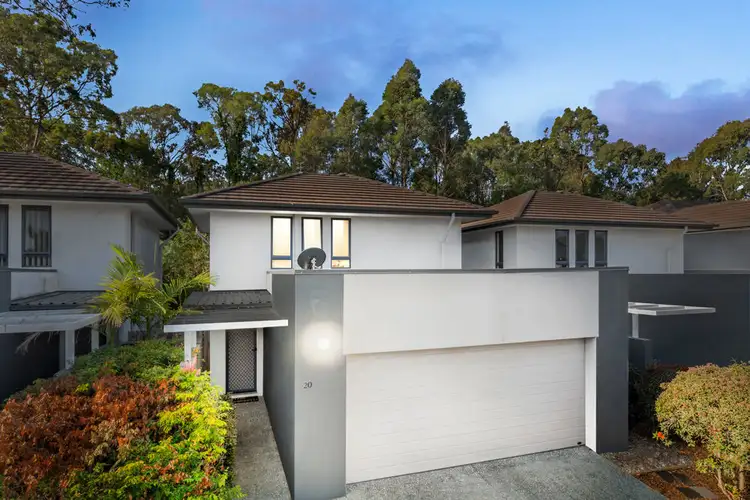 20/2 Jefferson Court, Upper Coomera QLD 4209
