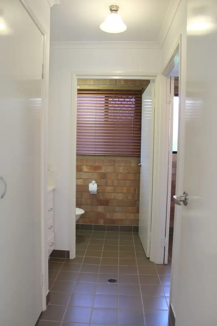 Sixth view of Homely unit listing, 2/186 Walker Street, Maryborough QLD 4650