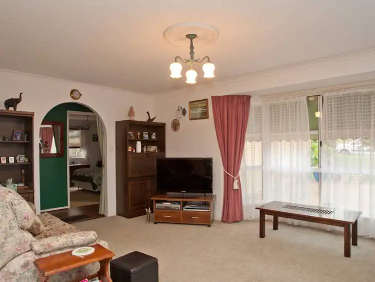 Sixth view of Homely house listing, 7 Lyrebird Way, Kallangur QLD 4503