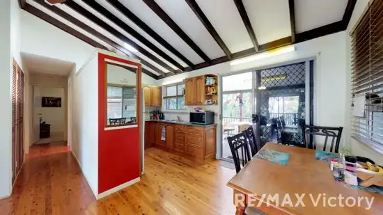 18 Kirkcaldy Street, Morayfield QLD 4506