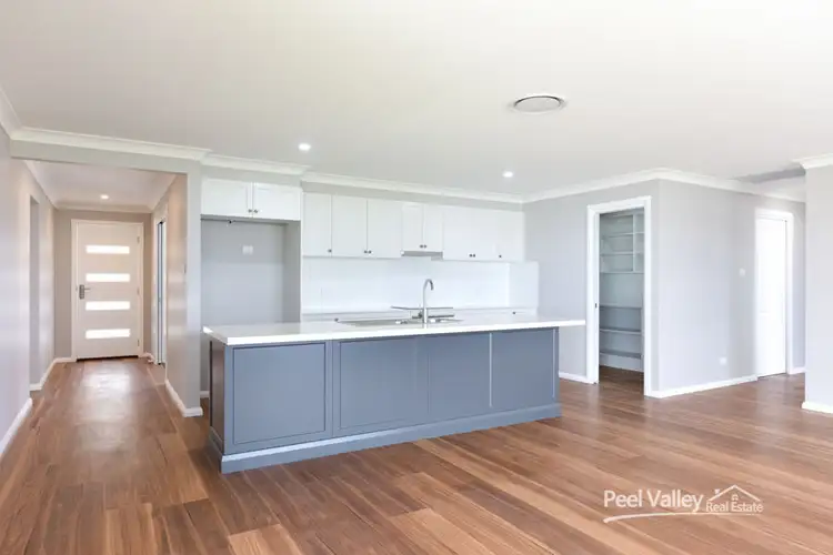 Third view of Homely villa listing, 3B/3-5 Carmichael Avenue East, Tamworth NSW 2340