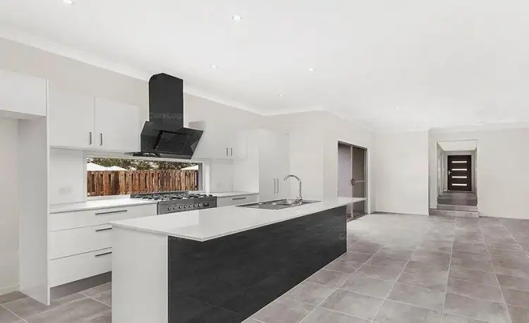 25 Skyridge Drive, Upper Coomera QLD 4209