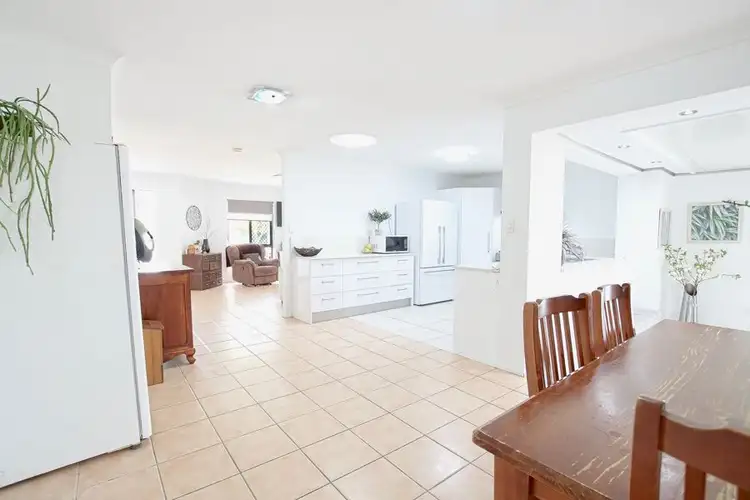 Seventh view of Homely house listing, 17 Lyndon ct, Boronia Heights QLD 4124