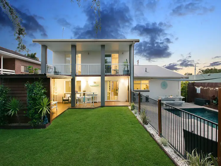 30 Crusader Street, Battery Hill QLD 4551