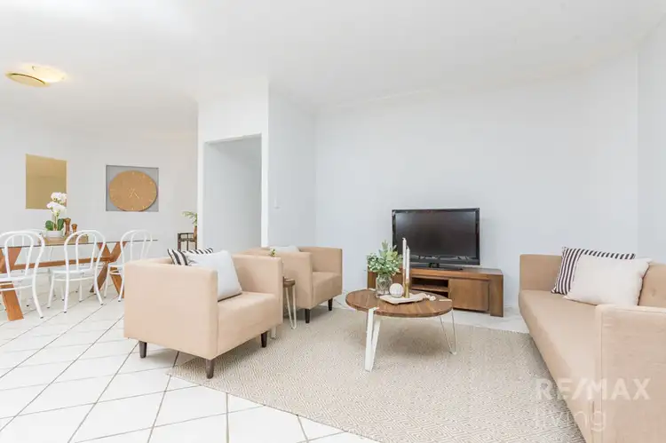 Fourth view of Homely house listing, 5 Hampstead Outlook, Murrumba Downs QLD 4503