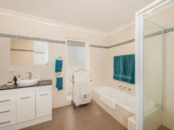 Third view of Homely house listing, 8 Roslyn Avenue, Armidale NSW 2350
