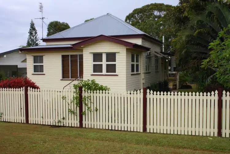 11 Arbury Street, Maryborough QLD 4650