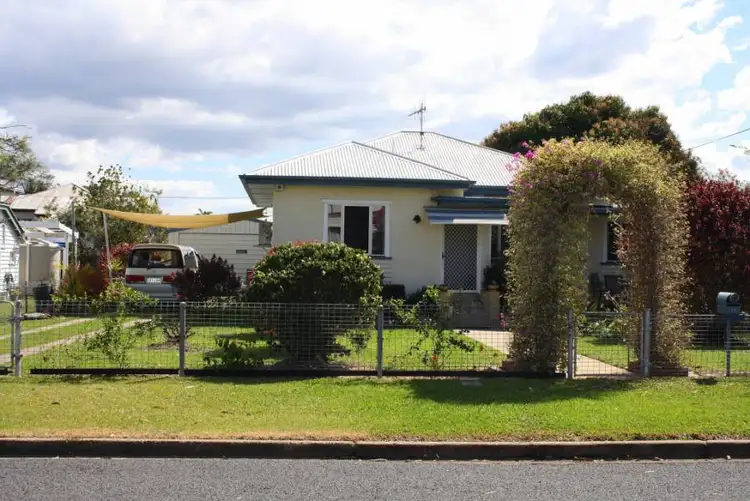 32 Grosvenor Street, Maryborough QLD 4650