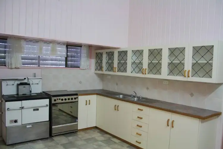 Second view of Homely house listing, 122 Woodstock Street, Maryborough QLD 4650