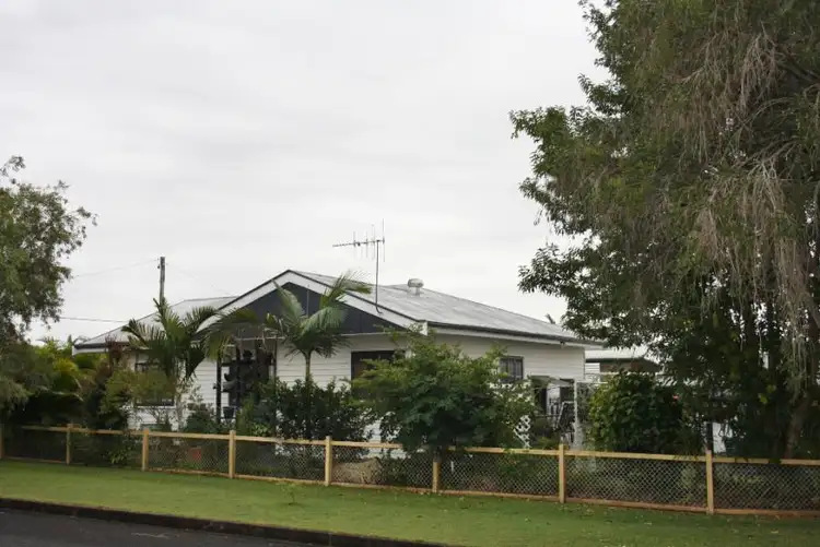 7 Dalglish Street, Maryborough QLD 4650