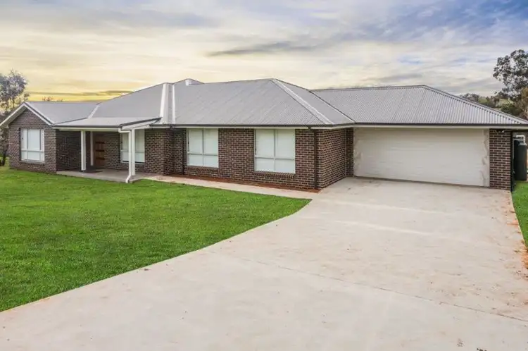 58 Harold St, Junee NSW 2663