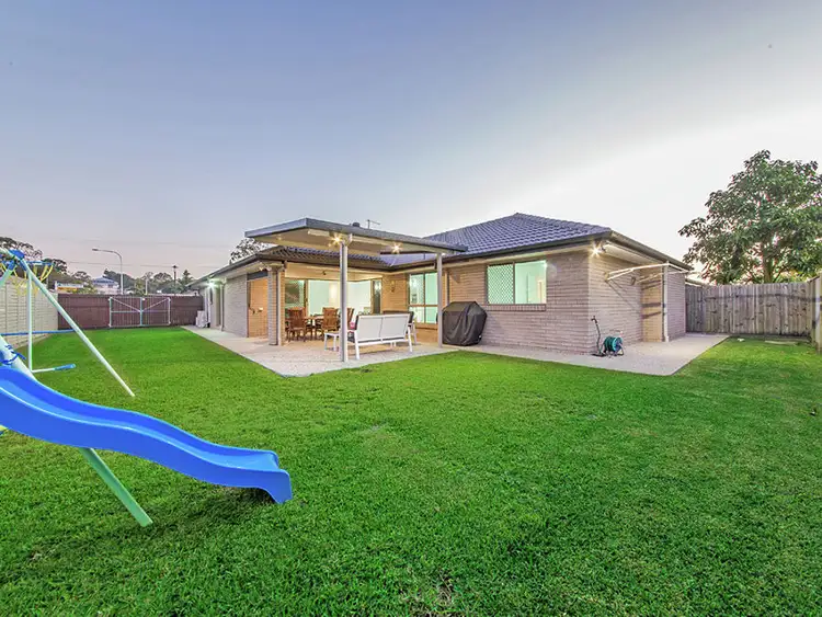 Third view of Homely house listing, 1 Ribblesdale Place, Gumdale QLD 4154