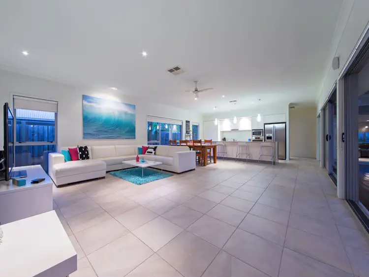 Sixth view of Homely house listing, 8 Watervale Pde, Wakerley QLD 4154