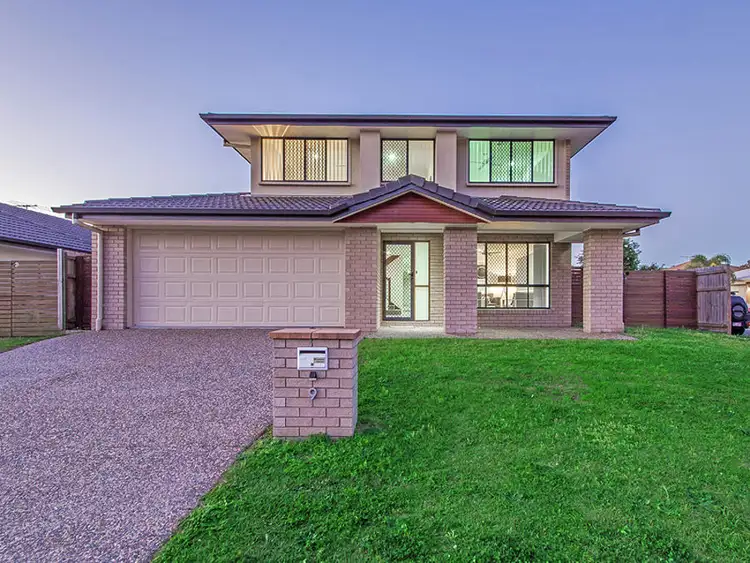 9 Higgs Circuit, Wynnum West QLD 4178