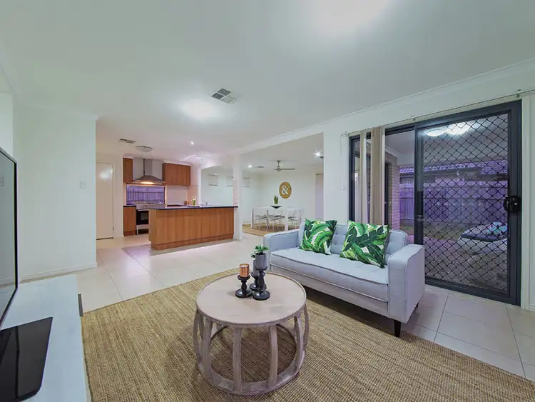 Seventh view of Homely house listing, 9 Higgs Circuit, Wynnum West QLD 4178