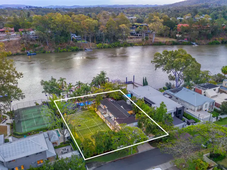 27 Sutton Street, Chelmer QLD 4068