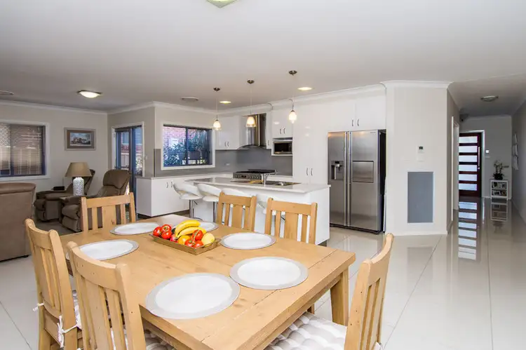 Third view of Homely house listing, 1/78 Stirling Boulevard, Tatton NSW 2650