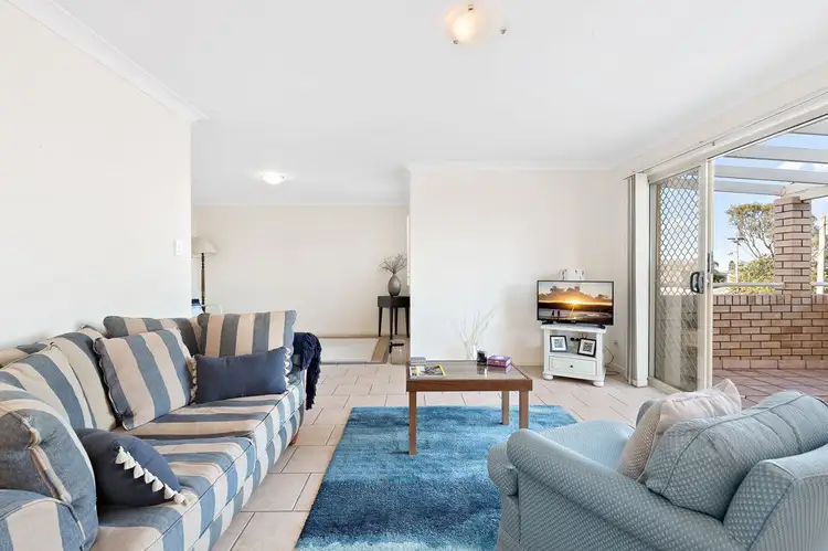Second view of Homely unit listing, 5/14 Osbourne Street, Scarborough QLD 4020