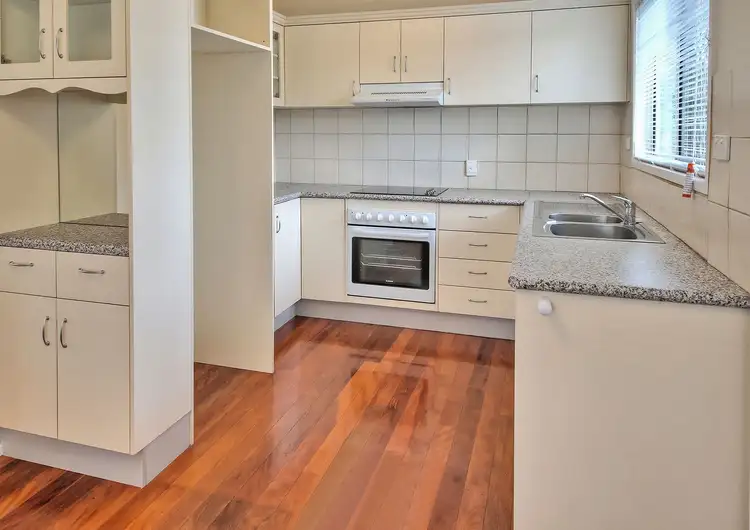 Fourth view of Homely house listing, 27 Highcrest Dr, Browns Plains QLD 4118
