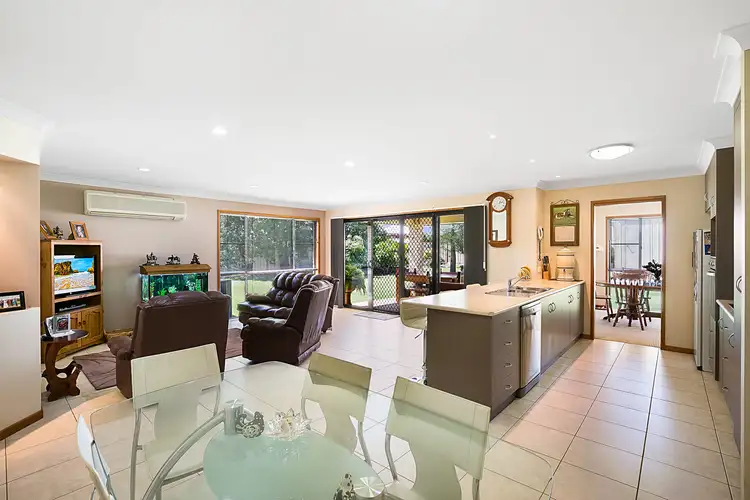 Fifth view of Homely house listing, 4 Keats Court, Westbrook QLD 4350
