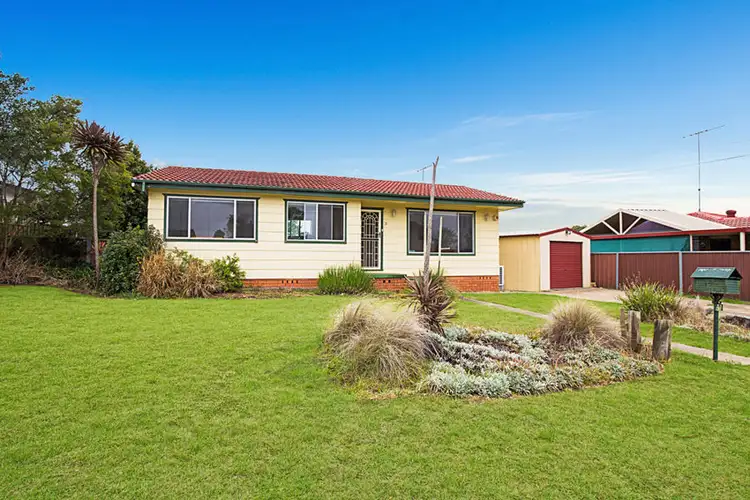 21 Macarthur Drive, St Clair NSW 2759