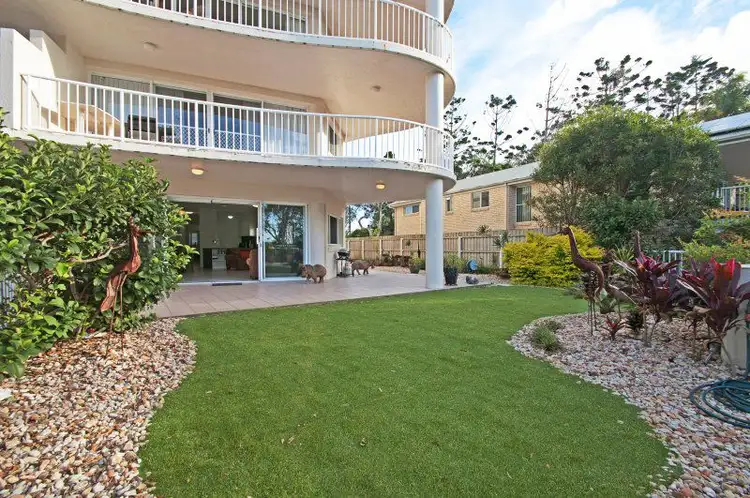 1/5 Hume Parade 'The Entrance', Currimundi QLD 4551