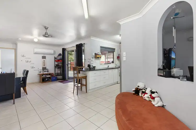 Second view of Homely house listing, z3 Finch Court, Loganlea QLD 4131