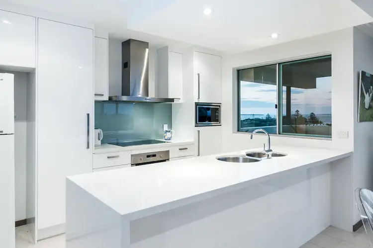Third view of Homely unit listing, 4/92 Akonna St, Wynnum QLD 4178