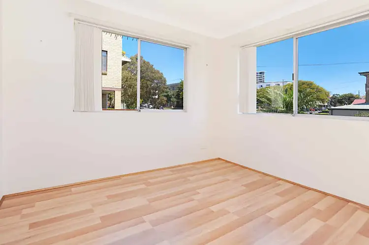 Fourth view of Homely unit listing, 3/61 French St, Coorparoo QLD 4151
