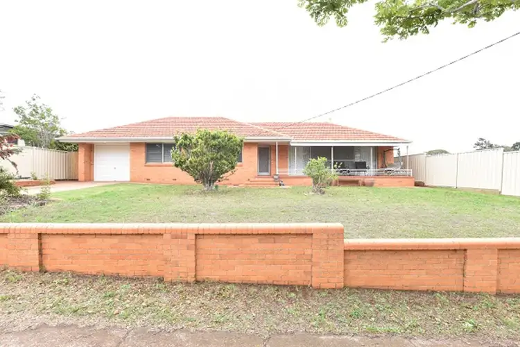 269a West Street, Harristown QLD 4350