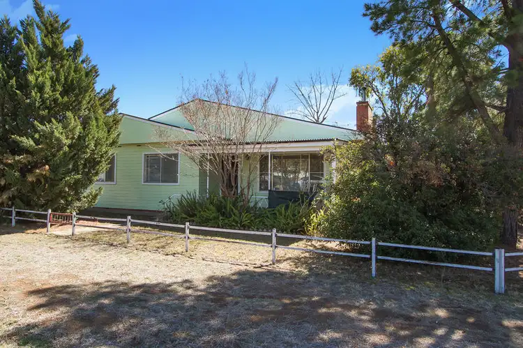 6 Churchill Street, Tamworth NSW 2340
