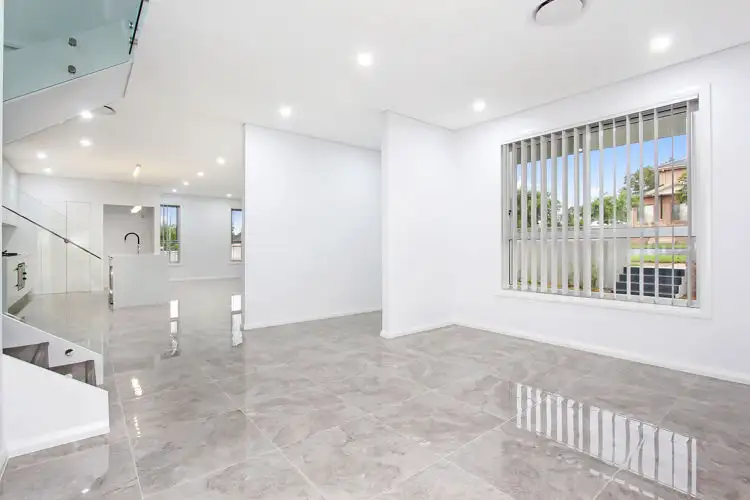 Fifth view of Homely house listing, 27 Albert Street, Guildford NSW 2161
