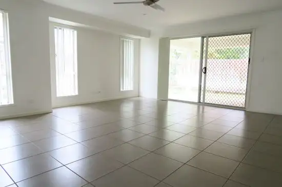 Seventh view of Homely house listing, 74 Littleford Circuit, Bundamba QLD 4304