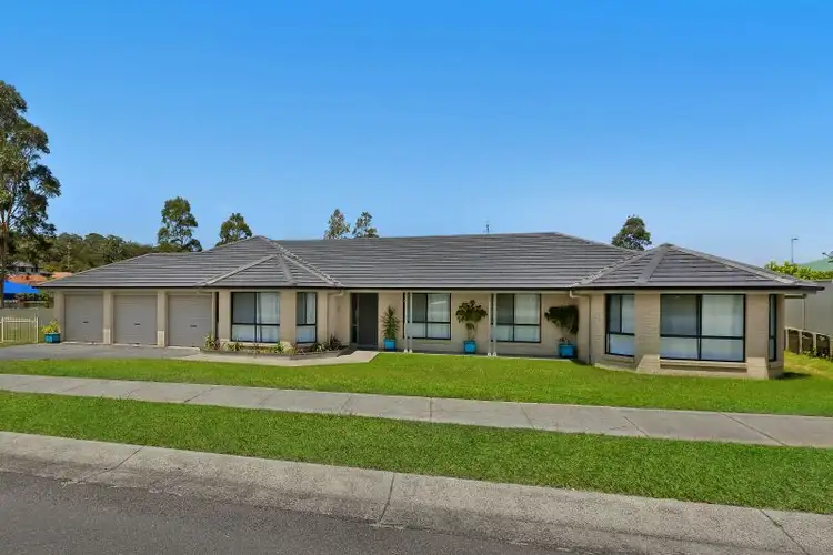9 Hiawatha Road, Woongarrah NSW 2259
