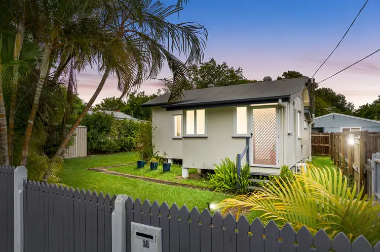 18 Isobel Street, Clontarf QLD 4019