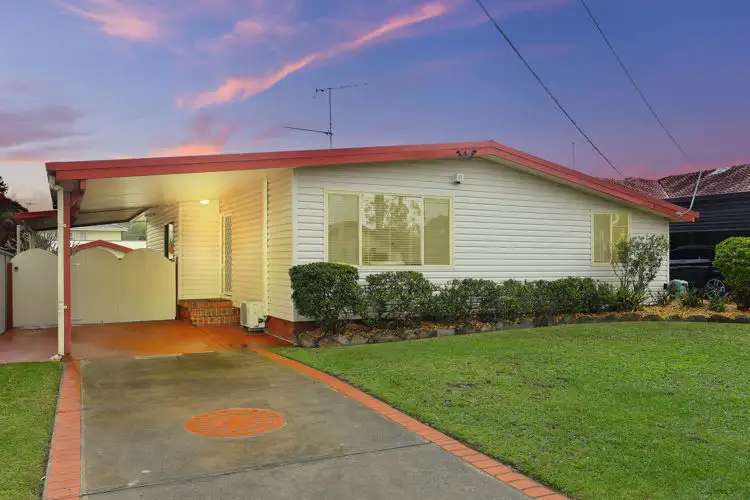 63 Grevillea Crescent, Greystanes NSW 2145