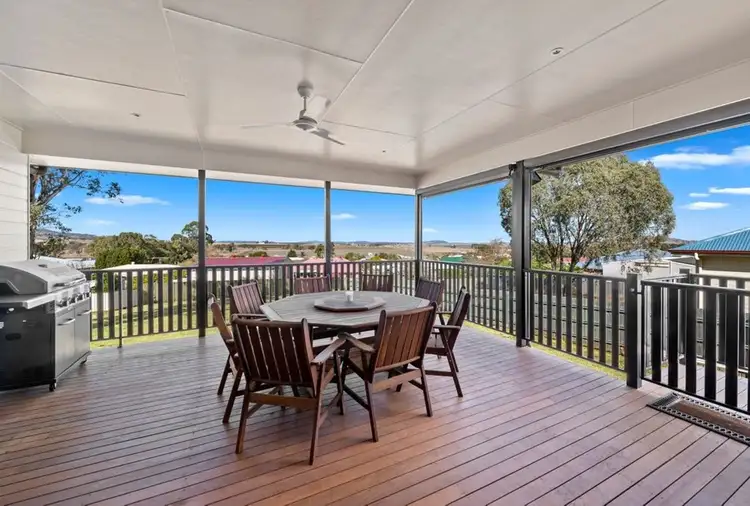 9 Schloss Court, Westbrook QLD 4350