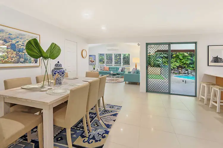 Third view of Homely house listing, 5 Willow Pl, Carindale QLD 4152