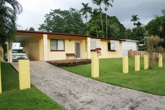 12 Kalyan Close, Caravonica QLD 4878