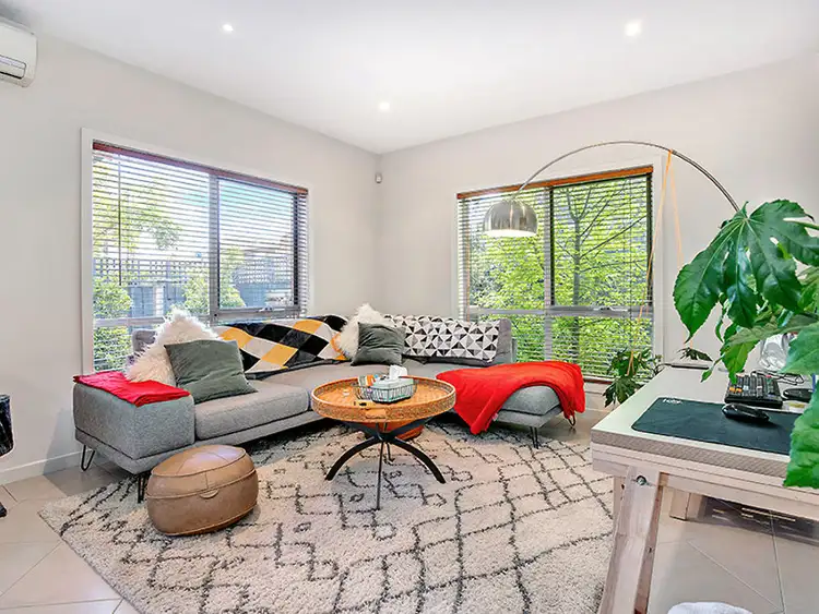 Third view of Homely unit listing, 5/13 Linden Avenue, Ivanhoe VIC 3079