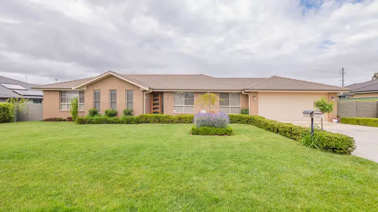 Main view of Homely house listing, 21 Netherton Park Avenue, Armidale NSW 2350