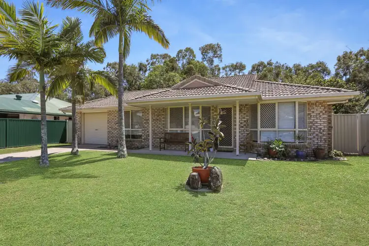 14 Phoenix Avenue, Bongaree QLD 4507
