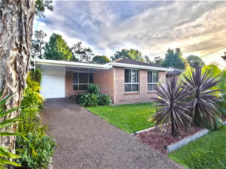 11 Fourth Avenue, Toukley NSW 2263