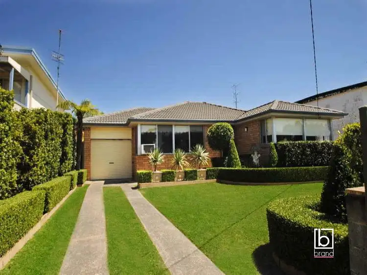 48 Woolana Avenue, Budgewoi NSW 2262