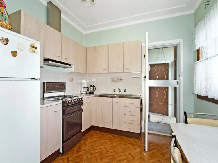 Fourth view of Homely house listing, 230 Lakedge Avenue, Berkeley Vale NSW 2261