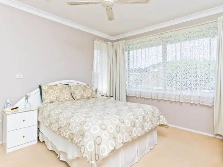 Fourth view of Homely house listing, 27 Kathleen White Crescent, Killarney Vale NSW 2261
