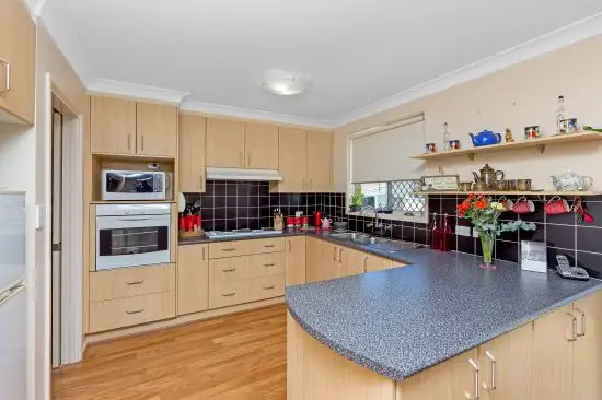 Fifth view of Homely house listing, 4 Gwenneth Close, Kanwal NSW 2259