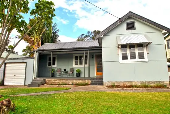 10 Kewalo Av, Budgewoi NSW 2262