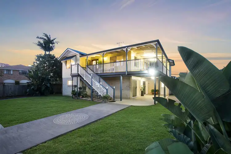 58a Duncan St, Wynnum West QLD 4178